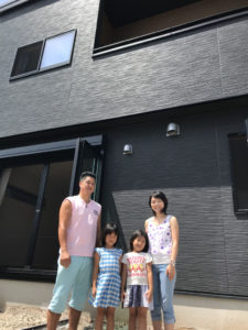 松伏町でマイホームを自由設計で新築されたH様からの喜びの声